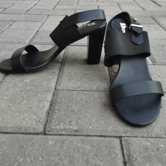 Brown's Black Heeled Sandals - Picture 3 of 11